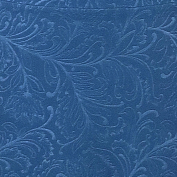 ⭐ Lularoe Blue Pull-on Midi Skirt Like New - Picture 3 of 5